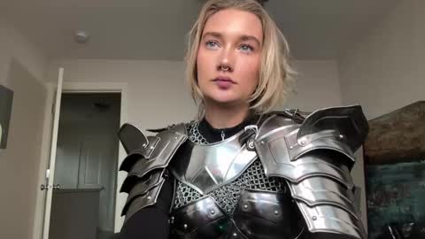 Katy online show from October 26, 11:20 pm