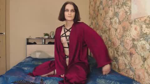 July online show from October 15, 4:29 pm