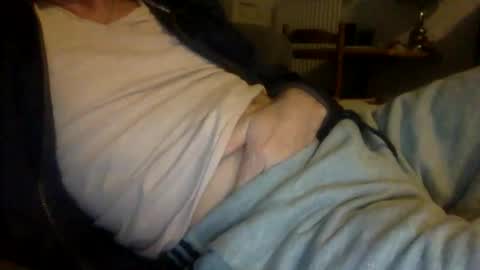 Snapshot of teasersexx chatting on December 18, 8:37 pm teasersexx online show from December 18, 8:37 pm