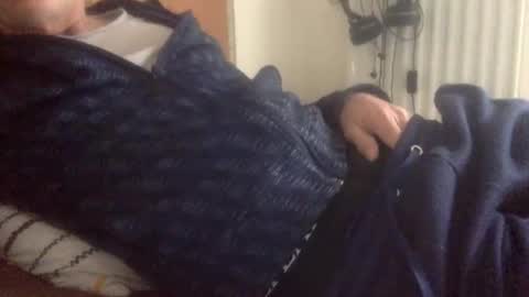 Snapshot of teasersexx chatting on January 8, 12:29 pm teasersexx online show from January 8, 12:29 pm