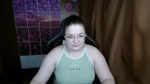 Teasing Dora online show from May 11, 2:17 am