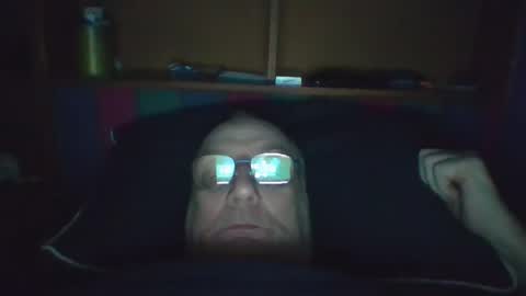 Mark online show from November 6, 8:15 am