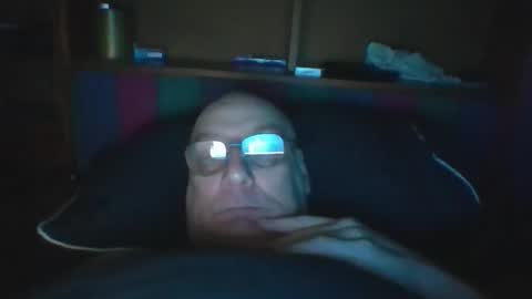 Mark online show from December 22, 8:22 am