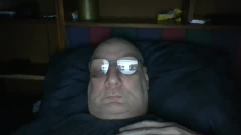 Mark online show from April 1, 7:20 am