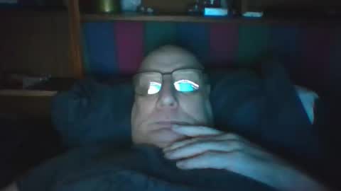 Mark online show from June 1, 7:32 am