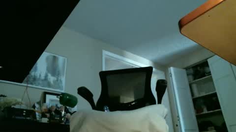 techloot online show from April 12, 11:21 pm