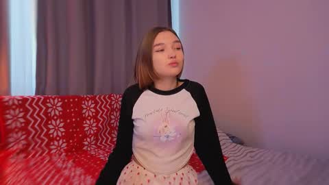 Snapshot of tecna_tonic chatting on February 18, 6:09 am all me precious online show from February 18, 6:09 am