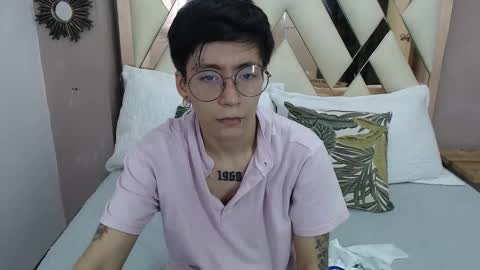 Snapshot of teddy_jacobs chatting on October 7, 7:44 pm T E D D Y online show from October 7, 7:44 pm