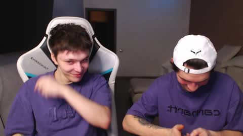 Teddy online show from January 24, 6:46 pm