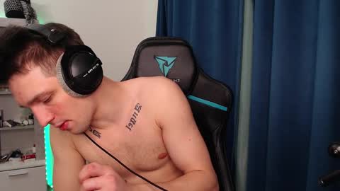 Teddy online show from February 1, 1:12 am