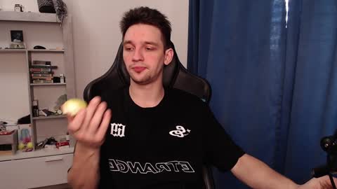 Teddy online show from February 5, 11:55 am