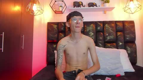 Smith online show from December 16, 11:15 am