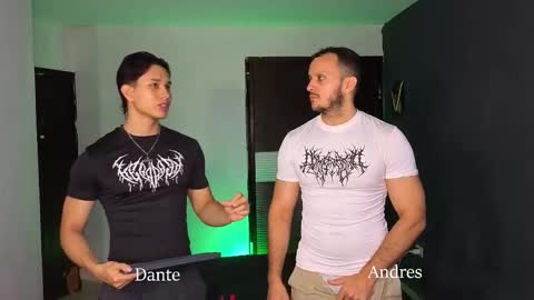 Snapshot of teddybear_07 chatting on March 23, 12:53 pm Dante online show from March 23, 12:53 pm