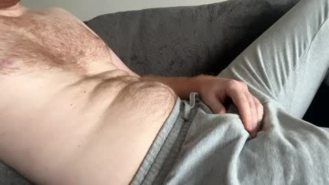 Snapshot of teddyg34 chatting on April 3, 9:46 pm Teddy Theo online show from April 3, 9:46 pm