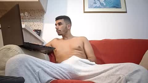 tedo649351 online show from May 31, 7:48 pm