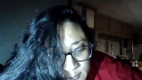 Snapshot of tee1luv chatting on February 26, 3:49 am tee1luv online show from February 26, 3:49 am