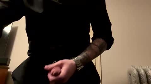 Twizzler online show from February 16, 6:21 am