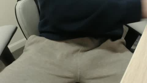 teeteeg online show from November 12, 11:32 am