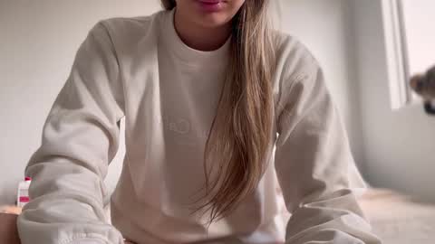 Amy No penetration Virgiin giirl online show from November 9, 1:42 pm