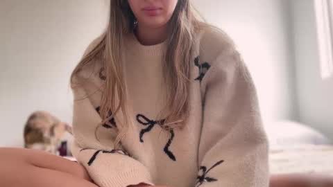 Amy No penetration Virgiin giirl online show from November 13, 1:43 pm