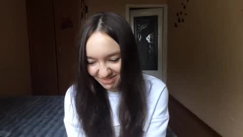 Kimi online show from November 12, 9:42 am