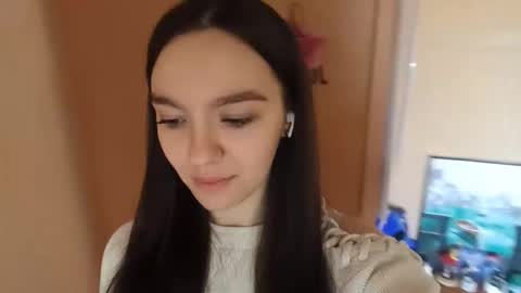 Kimi online show from November 13, 12:48 pm