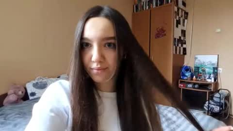 Kimi online show from December 1, 11:48 am