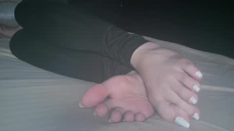 Viv West online show from December 14, 4:23 am