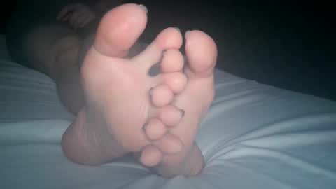 Viv West online show from November 3, 4:25 am