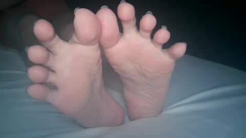 Viv West online show from November 8, 4:12 am