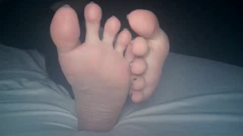 Snapshot of telegram1030 chatting on February 11, 3:33 am Viv West online show from February 11, 3:33 am