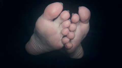 Snapshot of telegram1030 chatting on February 19, 6:31 am Viv West online show from February 19, 6:31 am