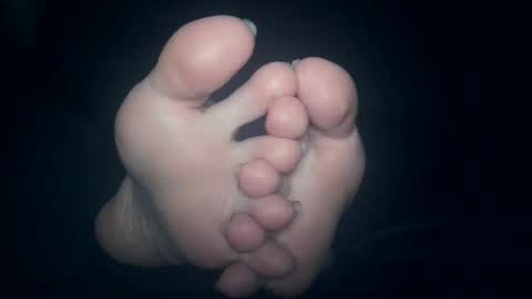 Snapshot of telegram1030 chatting on February 20, 6:26 am Viv West online show from February 20, 6:26 am