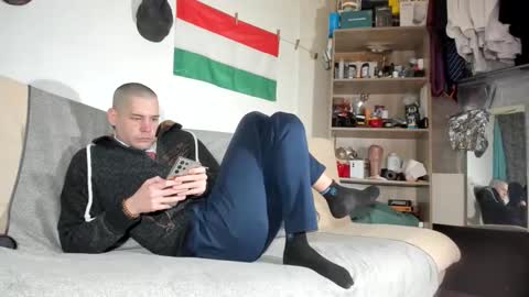 Snapshot of telepaticman chatting on February 2, 6:06 pm Virg Lszl online show from February 2, 6:06 pm