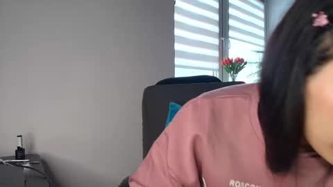 Snapshot of tell_me_goddess chatting on December 2, 8:52 am Amazing SALOME online show from December 2, 8:52 am