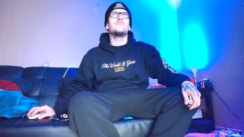 tempsnasty online show from January 8, 9:44 am