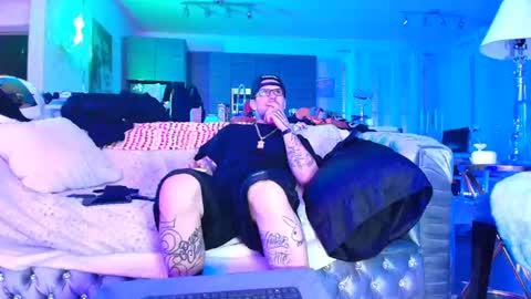 tempsnasty online show from March 15, 2:17 am