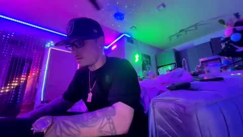 tempsnasty online show from March 30, 4:35 am