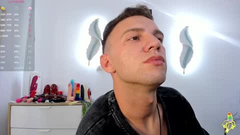 Andy aka TEMPTATIONTWINK online show from May 20, 7:09 pm