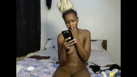 tempting_vibe online show from May 4, 5:53 pm