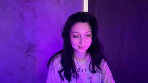 temptingvision online show from March 4, 11:38 am