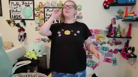 Pixie and Tentacle Overlord online show from July 17, 10:14 pm