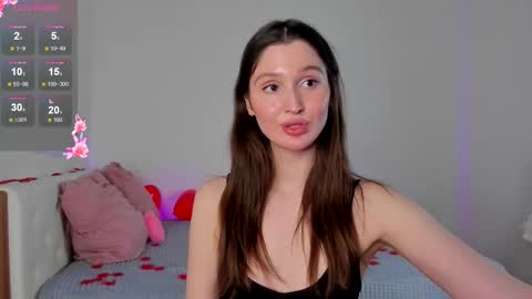 Snapshot of tender_babyy chatting on February 13, 5:44 pm Sexy girl Li online show from February 13, 5:44 pm