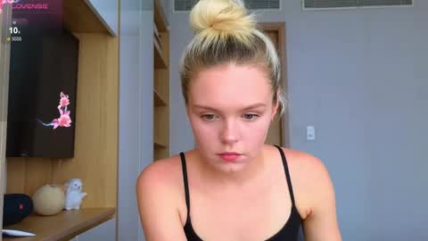 Amanda and Kenny online show from May 17, 8:34 am