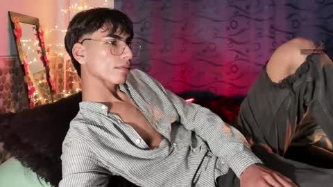 Snapshot of teo_369 chatting on December 27, 1:00 am Teo online show from December 27, 1:00 am