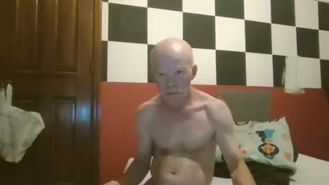 Snapshot of terdy2366 chatting on November 2, 4:15 am terdy2366 online show from November 2, 4:15 am