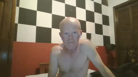 Snapshot of terdy2366 chatting on November 4, 4:11 am terdy2366 online show from November 4, 4:11 am