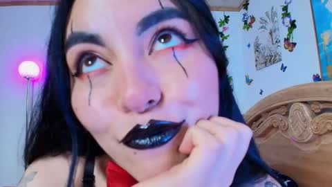 Snapshot of teresa_moon chatting on October 31, 5:58 pm  TERESA  Give me a good rating if you enjoy my show  online show from October 31, 5:58 pm