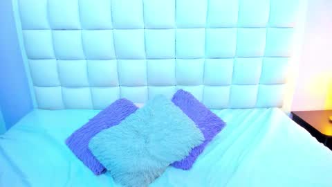 Teresa online show from March 26, 2:33 pm