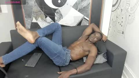 terranze_z online show from January 27, 1:26 am